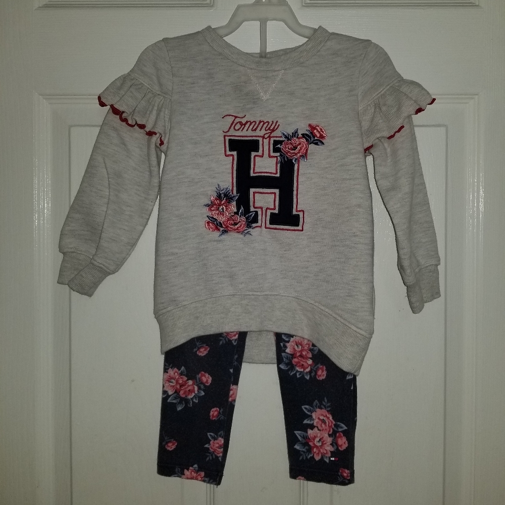 Tommy Hilfiger girl Sweater & leggings set